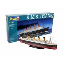 R.M.S. TITANIC (scara 1:700) (RV5210)